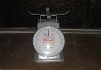 Precio: S/.35 Balanza Mecánica